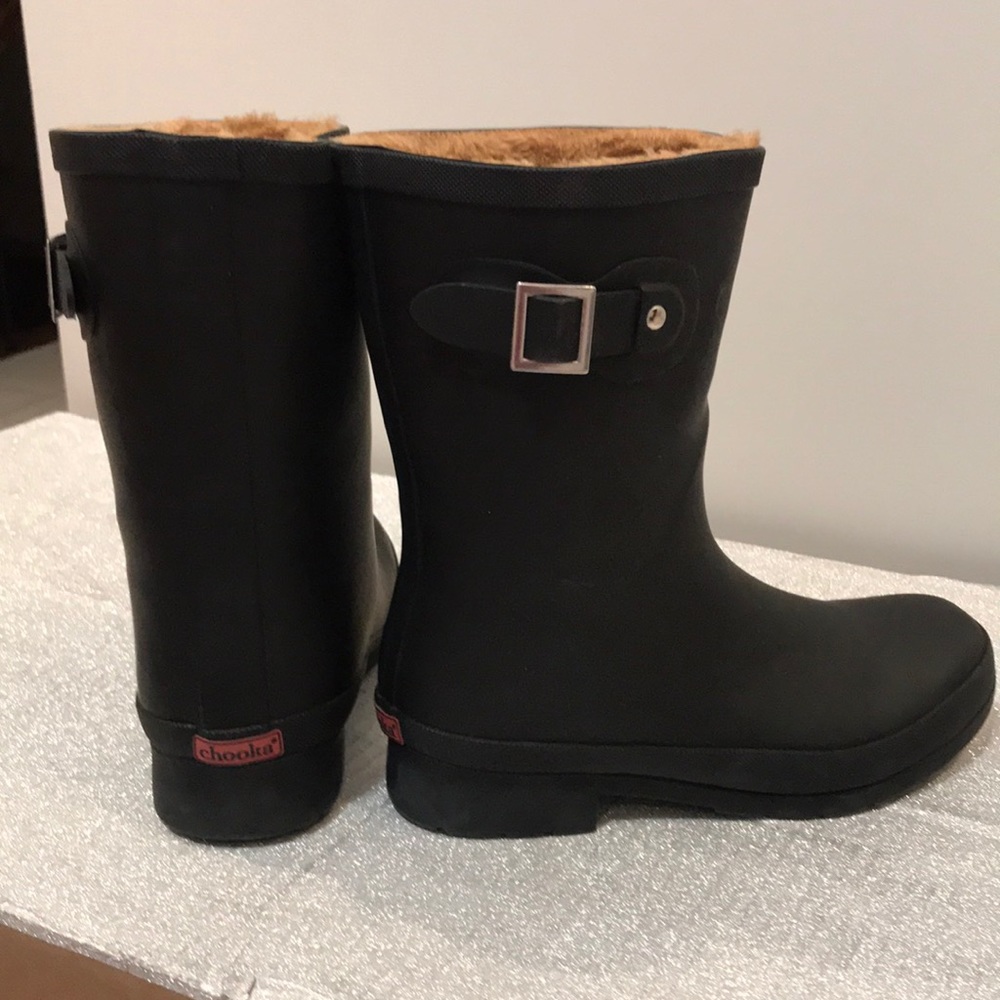 Chooka handcrafted premium rain boots. Brand new.